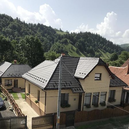 Casa Pricas Villa Moieciu de Jos Buitenkant foto