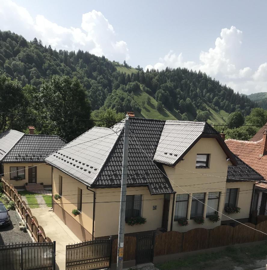 Casa Pricas Villa Moieciu de Jos Buitenkant foto