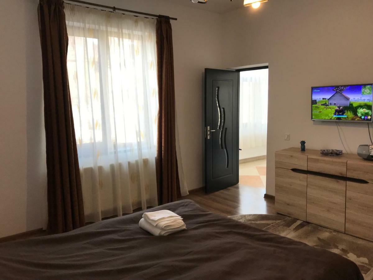 Casa Pricas Villa Moieciu de Jos Buitenkant foto