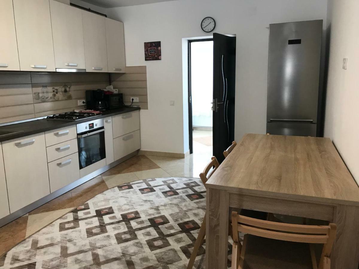 Casa Pricas Villa Moieciu de Jos Buitenkant foto
