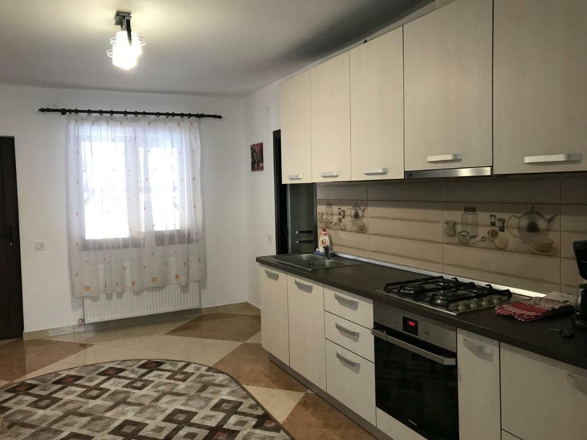 Casa Pricas Villa Moieciu de Jos Buitenkant foto