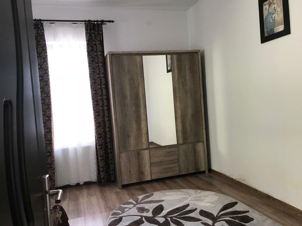 Casa Pricas Villa Moieciu de Jos Buitenkant foto